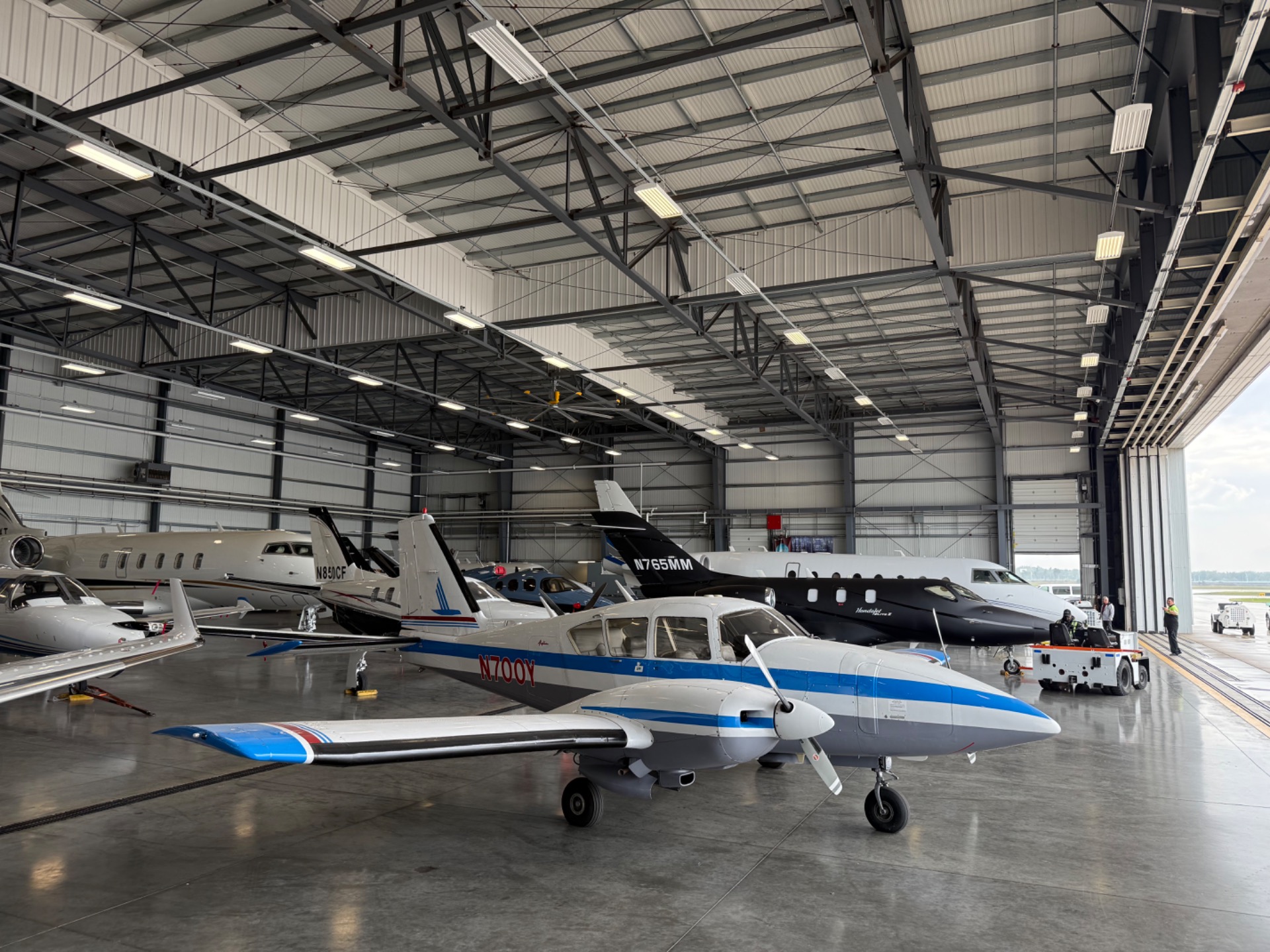 1977 Piper PA23-250 Aztec N700Y