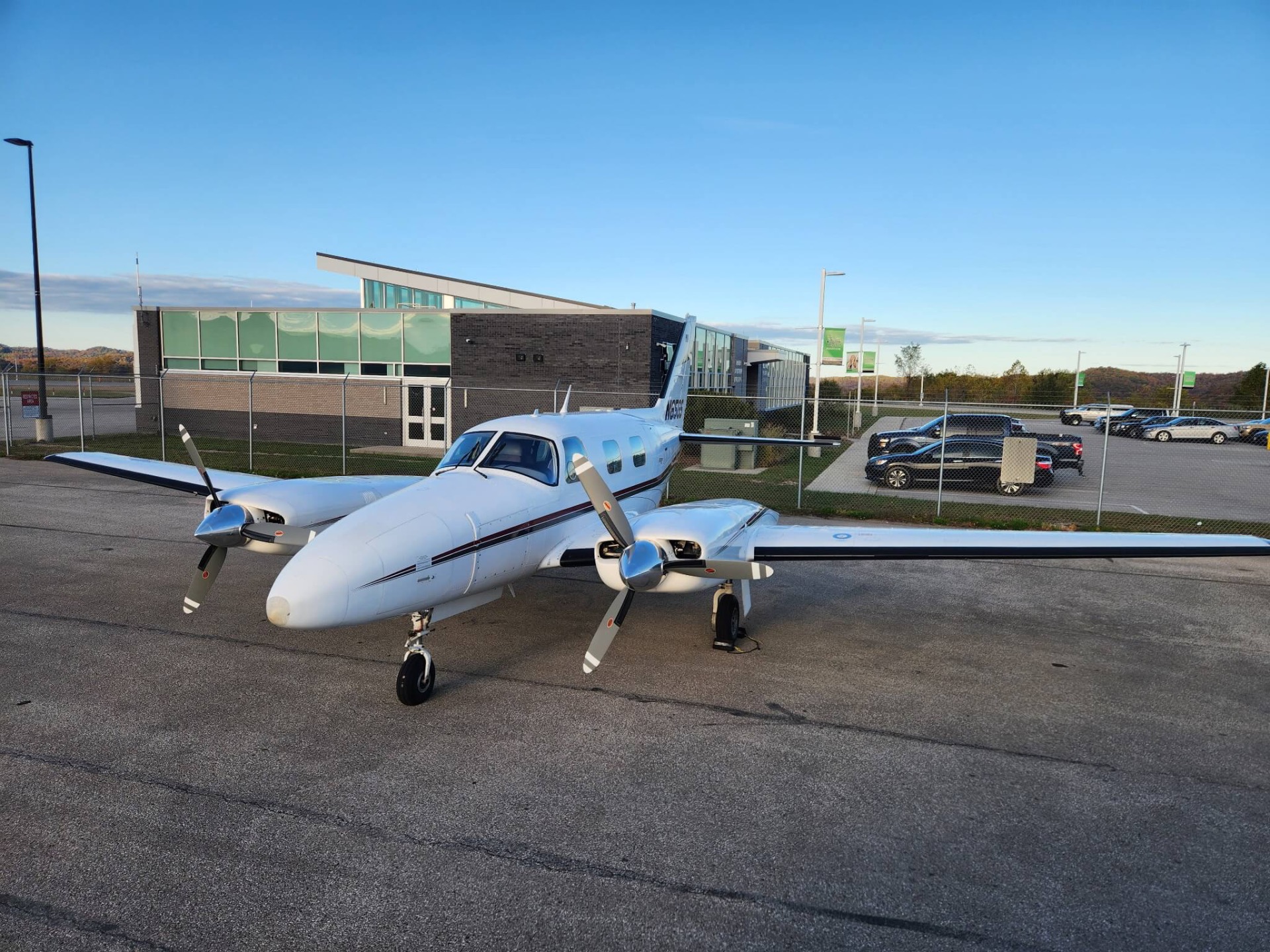 1984 Piper PA31P Mojave - $285,000